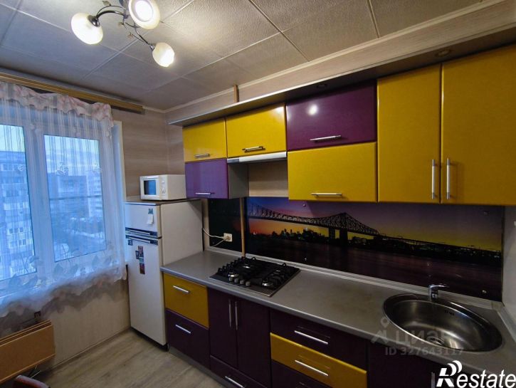 3-комн квартира ул Сельских Строителей, 3в,  д. 3в