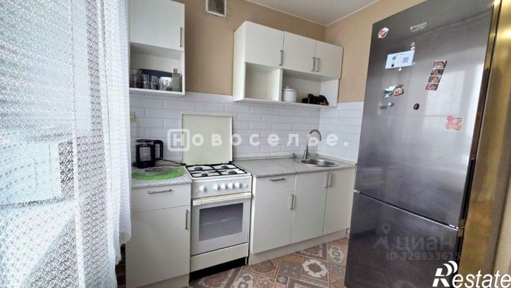2-комн квартира Весенняя улица, 3/15,  д. 3/15