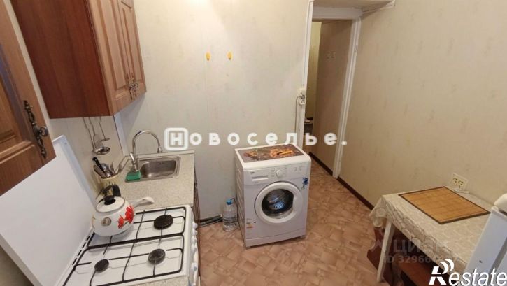2-комн квартира ул Черновицкая, 10,  д. 10