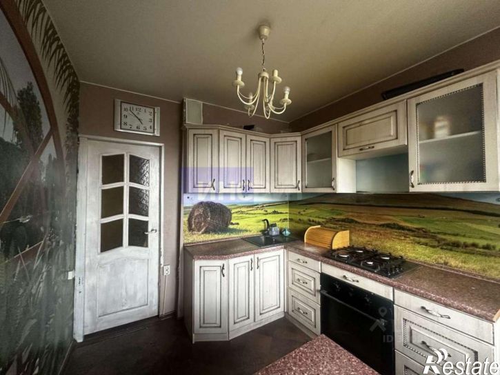4-комн квартира улица Новосёлов, 33 к1,  д. 33 к1