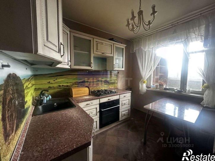 4-комн квартира улица Новосёлов, 33 к1,  д. 33 к1