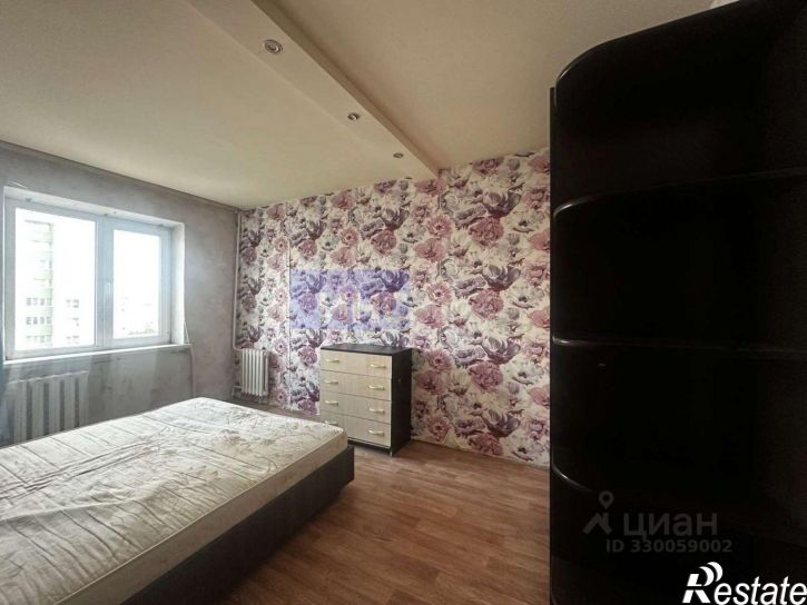 4-комн квартира улица Новосёлов, 33 к1,  д. 33 к1