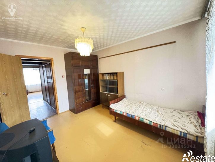3-комн квартира улица Есенина, 112,  д. 112