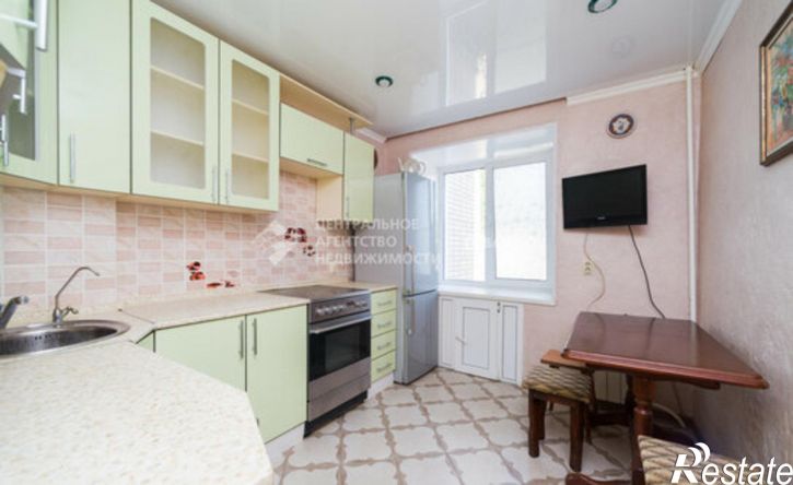 3-комн квартира улица Есенина, 38,  д. 38