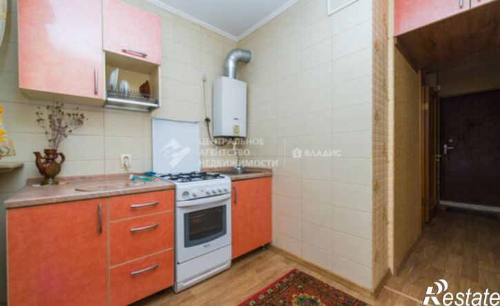 2-комн квартира улица Фирсова, 24,  д. 24