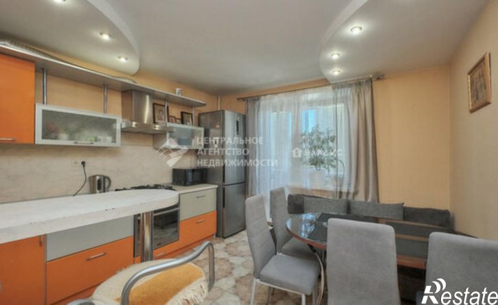 3-комн квартира улица Новосёлов, 48 к1,  д. 48 к1