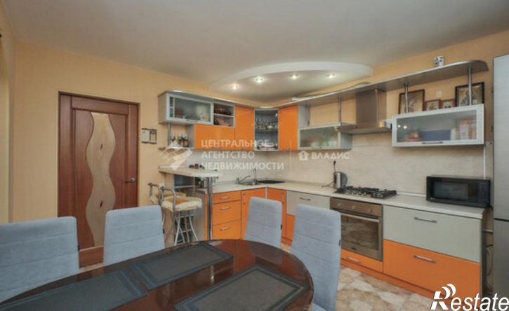 3-комн квартира улица Новосёлов, 48 к1,  д. 48 к1