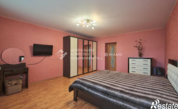 3-комн квартира улица Новосёлов, 48 к1,  д. 48 к1