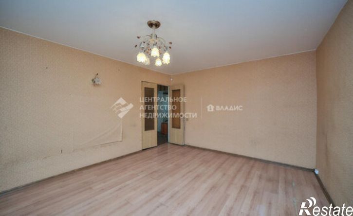 3-комн квартира ул Черновицкая, 23,  д. 23