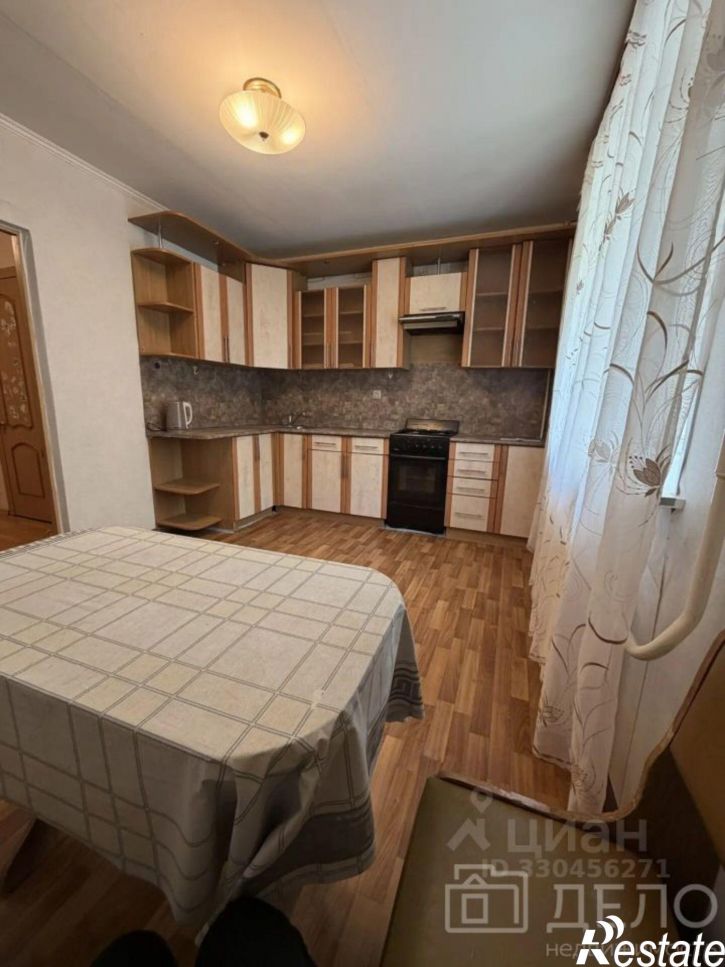 2-комн квартира ул Комбайновая, 28,  д. 28