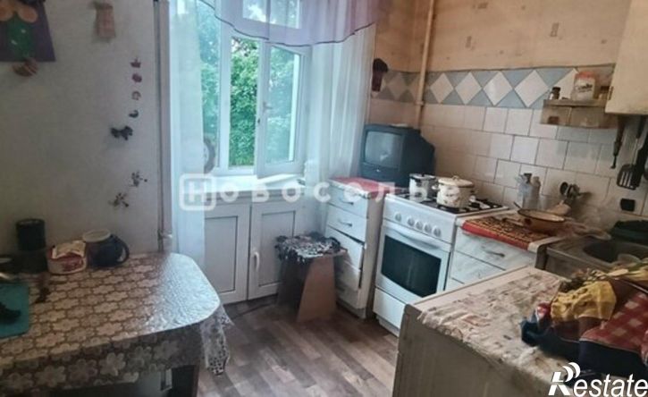 2-комн квартира улица Гагарина, 42,  д. 42