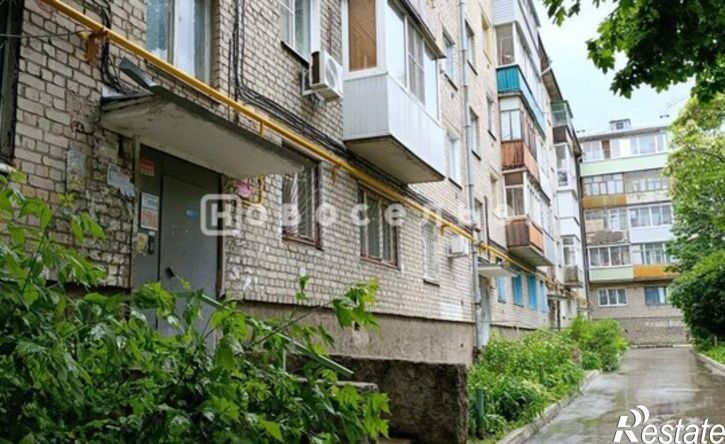 2-комн квартира улица Гагарина, 42,  д. 42