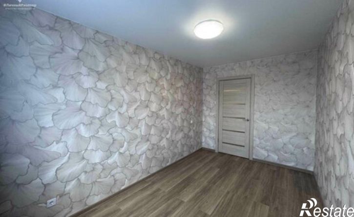 4-комн квартира улица Ушакова, 2А,  д. 2А