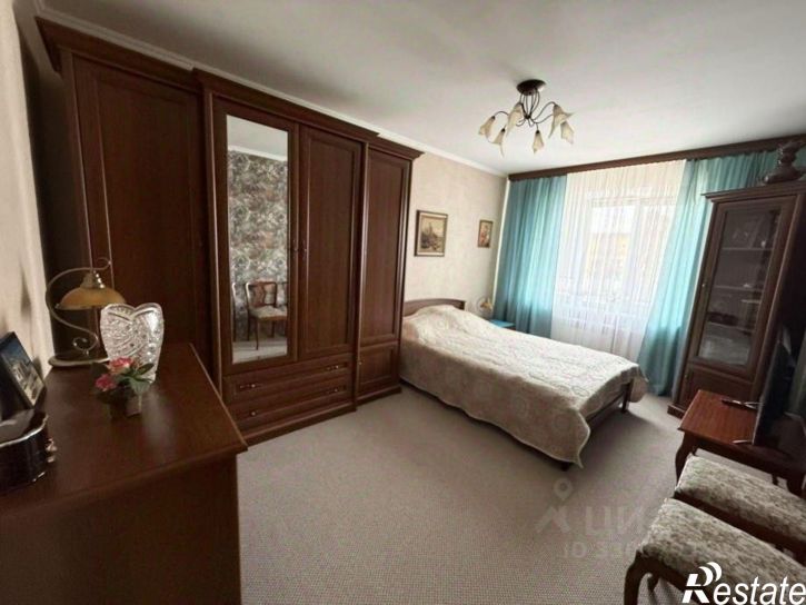 2-комн квартира ул Радиозаводская, 1 1,  д. 1 1,  к. 1
