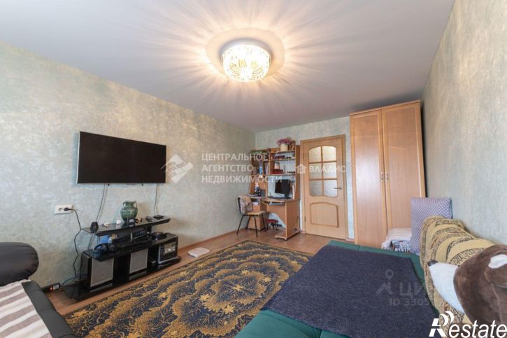 2-комн квартира ул Комбайновая, 28,  д. 28