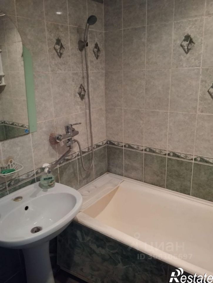 3-комн квартира улица Ленинского Комсомола, 85,  д. 85