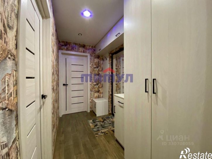 2-комн квартира ул Бирюзова, 31 1,  д. 31 1,  к. 1