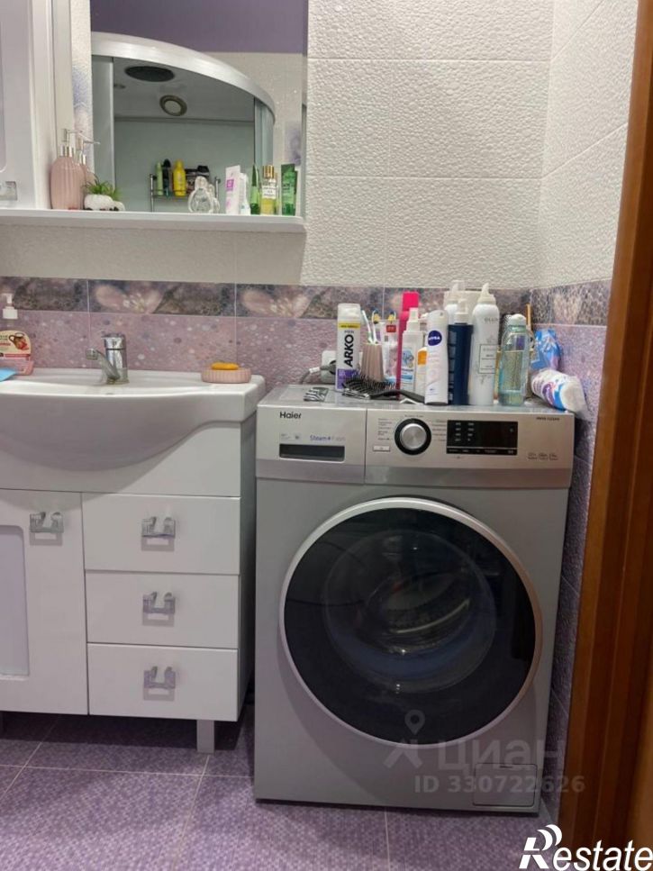 3-комн квартира ул Зубковой, 1,  д. 1