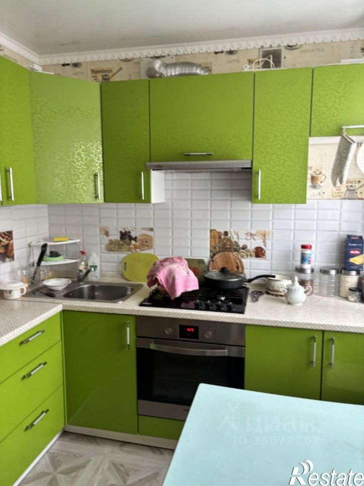 3-комн квартира ул Зубковой, 1,  д. 1