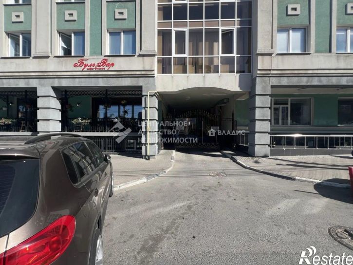 Гараж/парковка Право-Лыбедская улица, 27,  д. 27