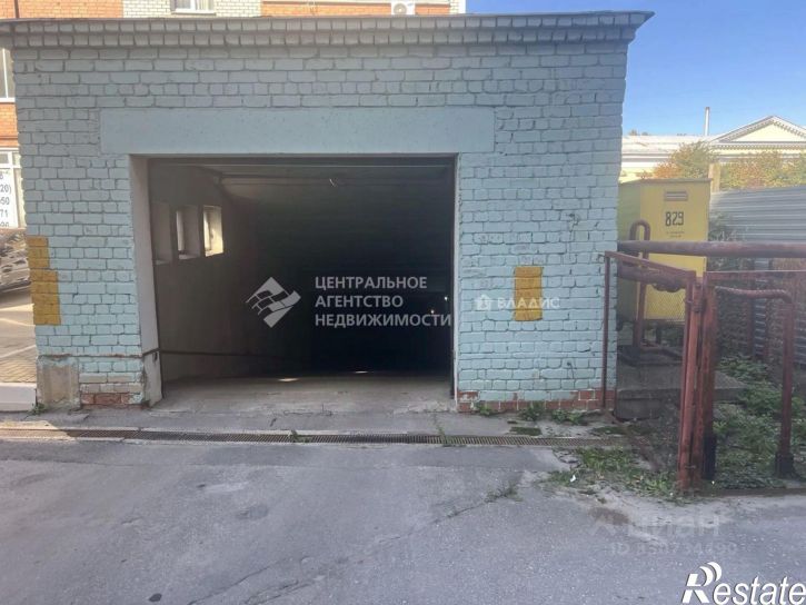Гараж/парковка Право-Лыбедская улица, 27,  д. 27