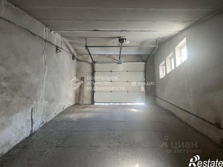 Гараж/парковка Право-Лыбедская улица, 27,  д. 27