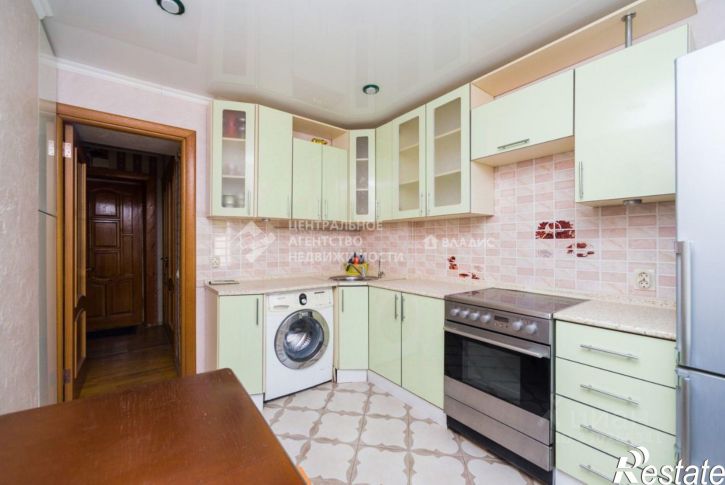 3-комн квартира ул Есенина, 38,  д. 38