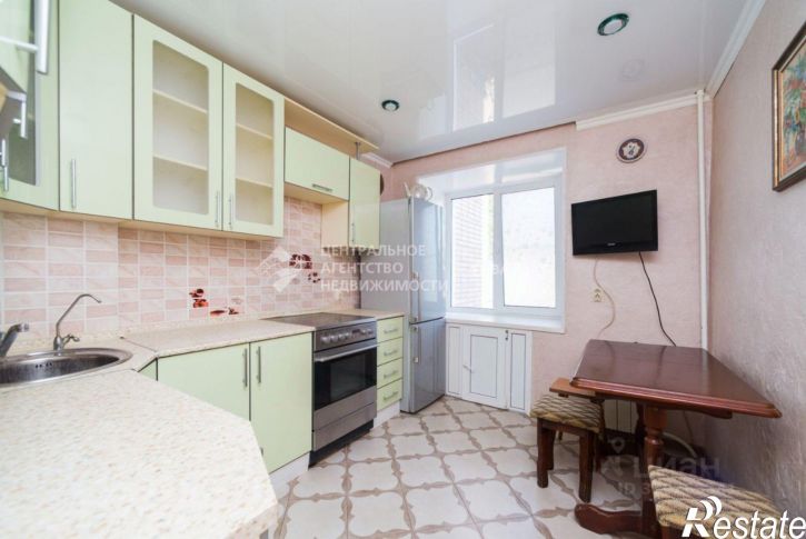 3-комн квартира ул Есенина, 38,  д. 38