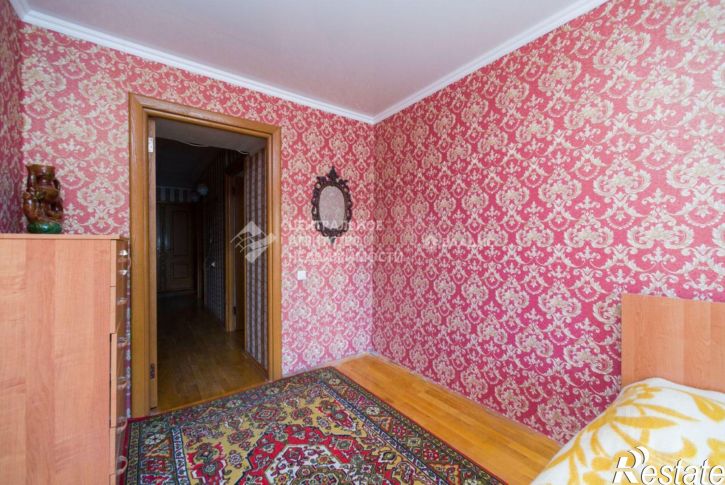 3-комн квартира ул Есенина, 38,  д. 38