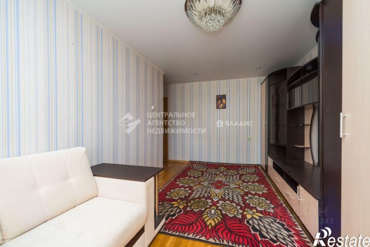 3-комн квартира ул Есенина, 38,  д. 38