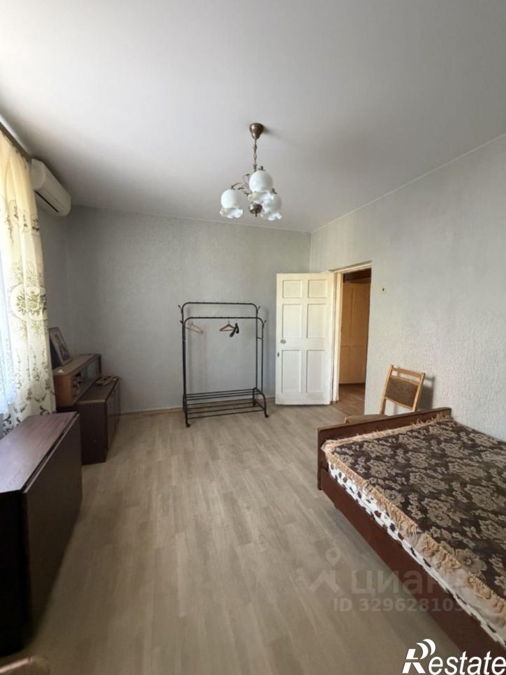 3-комн квартира Весенняя улица, 25,  д. 25