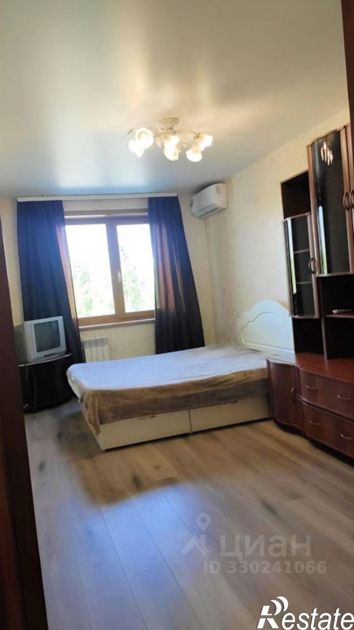 1-комн квартира улица Пугачёва, 14,  д. 14
