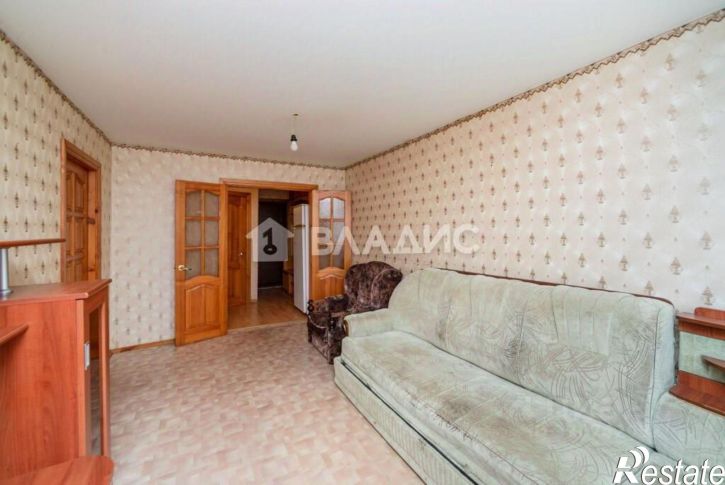 2-комн квартира улица Гагарина, 82,  д. 82