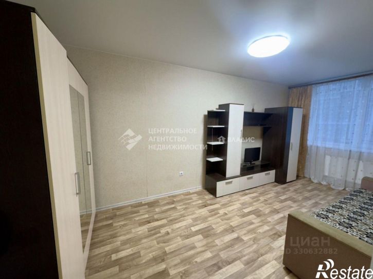 1-комн квартира микрорайон Олимпийский Городок, 1