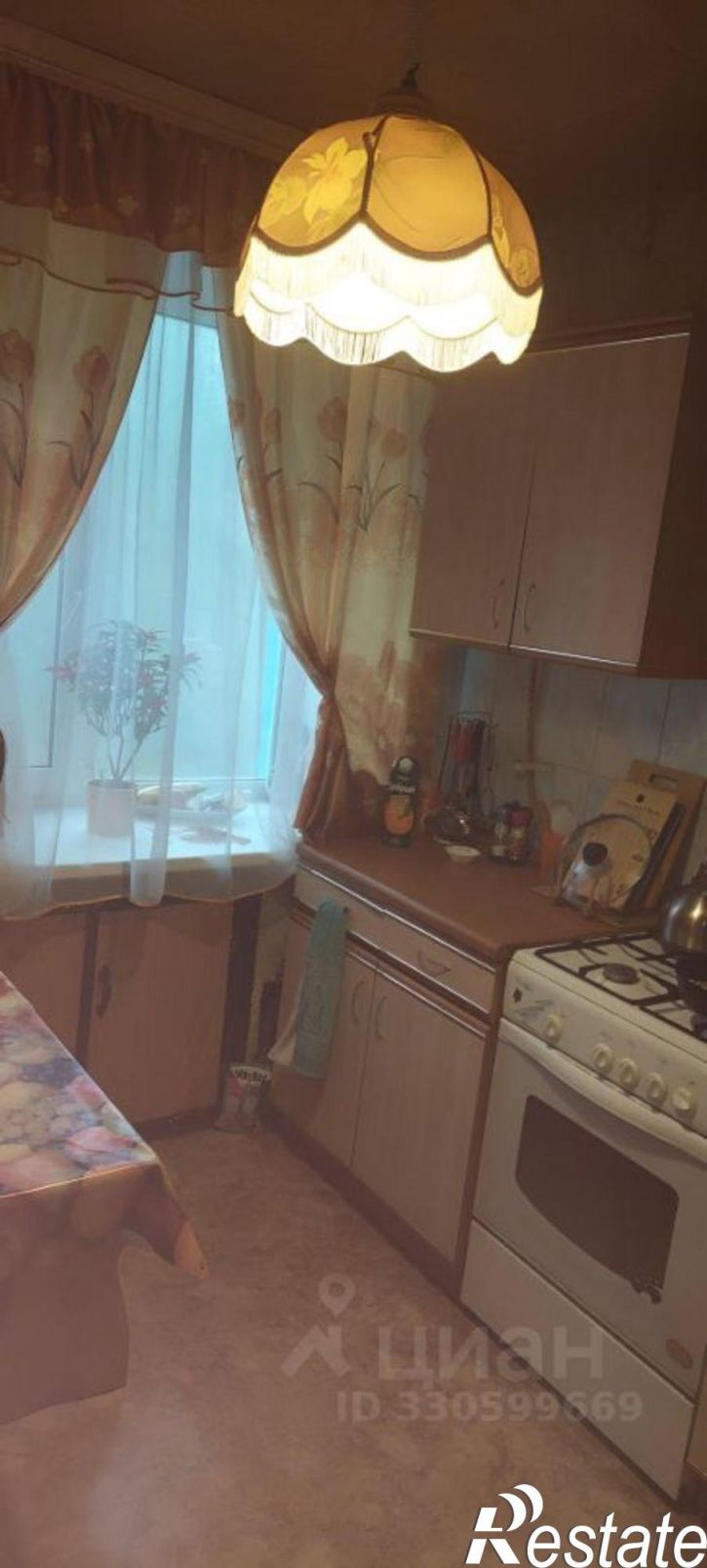 3-комн квартира ул Бирюзова, 7,  д. 7