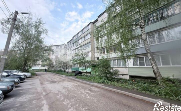 2-комн квартира ул Сельских Строителей, 4,  д. 4