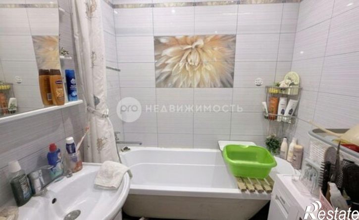 2-комн квартира ул Сельских Строителей, 4,  д. 4