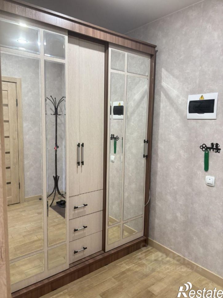 1-комн квартира микрорайон Олимпийский Городок, 3
