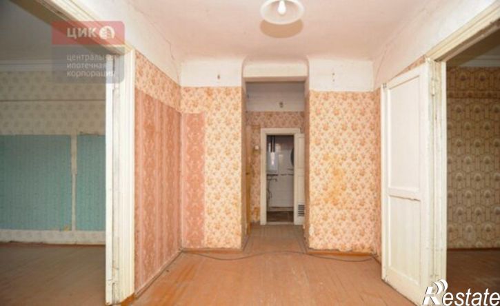 4-комн квартира улица Есенина, 37/2,  д. 37/2
