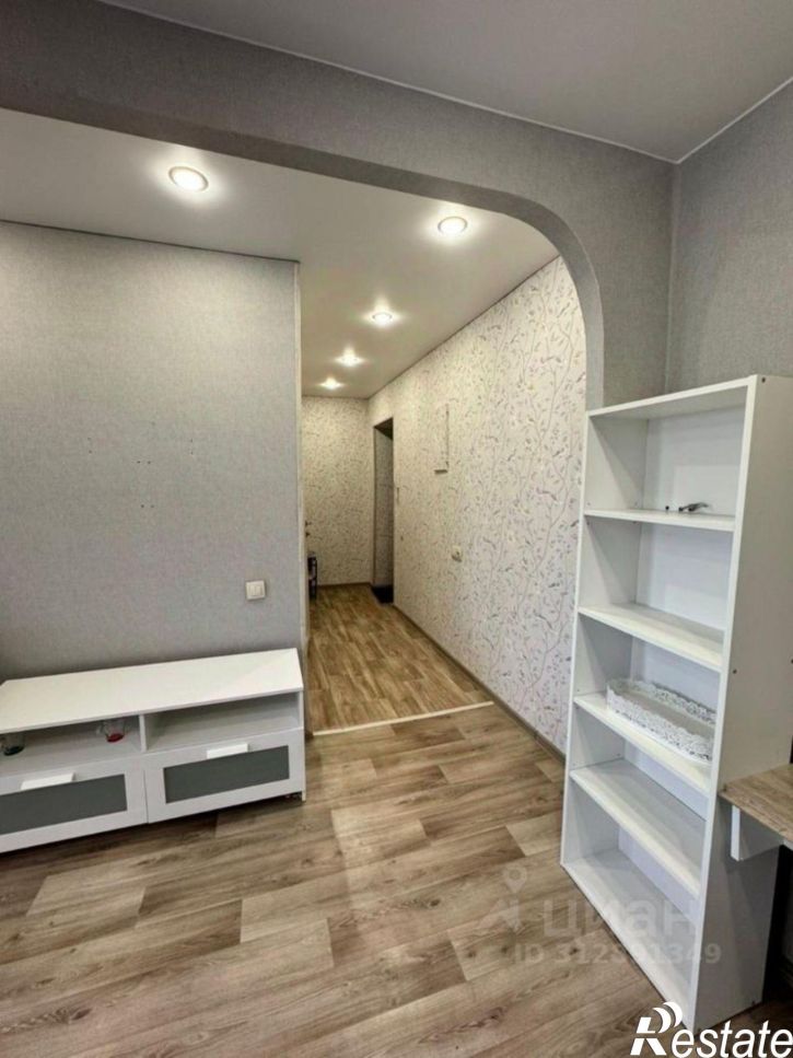 2-комн квартира Весенняя улица, 3/15,  д. 3/15