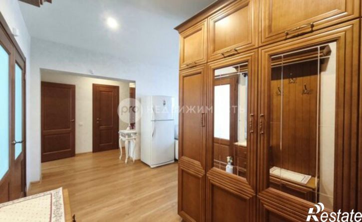 2-комн квартира улица Маяковского, 49,  д. 49