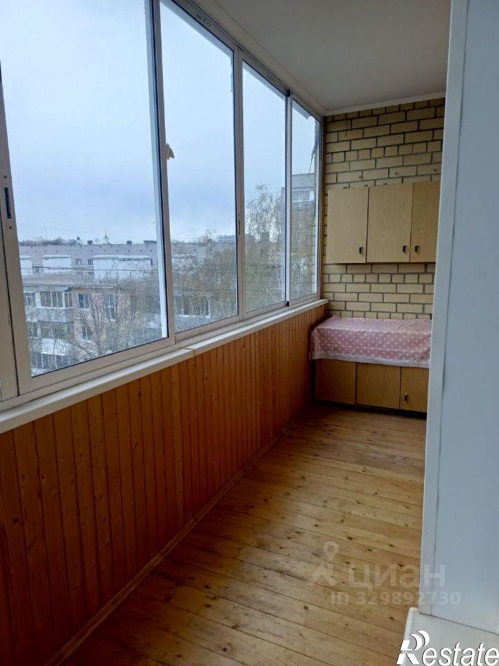 2-комн квартира улица Есенина, 65 к1,  д. 65 к1