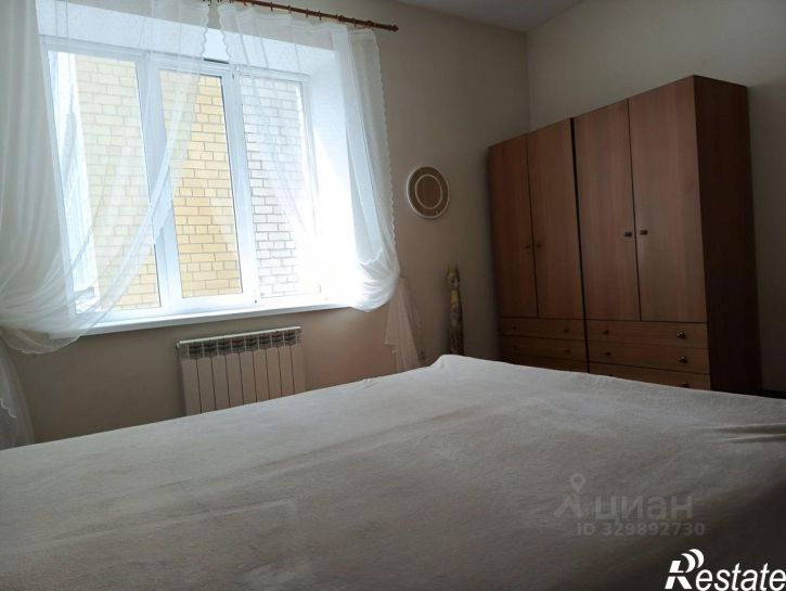 2-комн квартира улица Есенина, 65 к1,  д. 65 к1