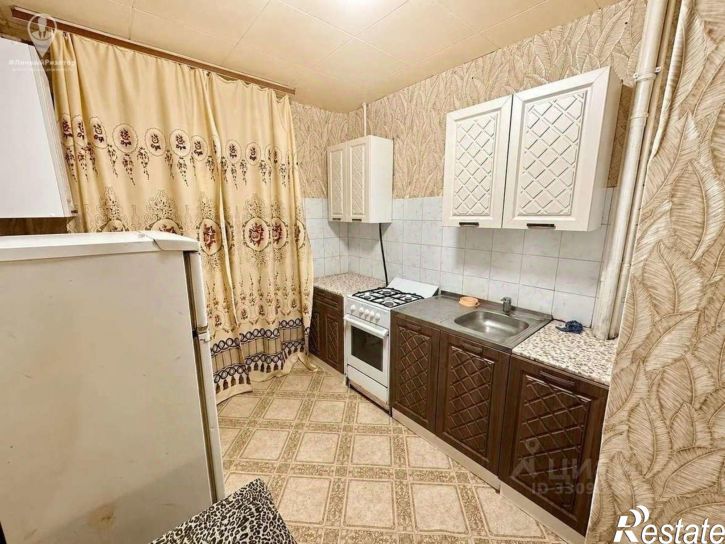 3-комн квартира ул Сельских Строителей, 1,  д. 1