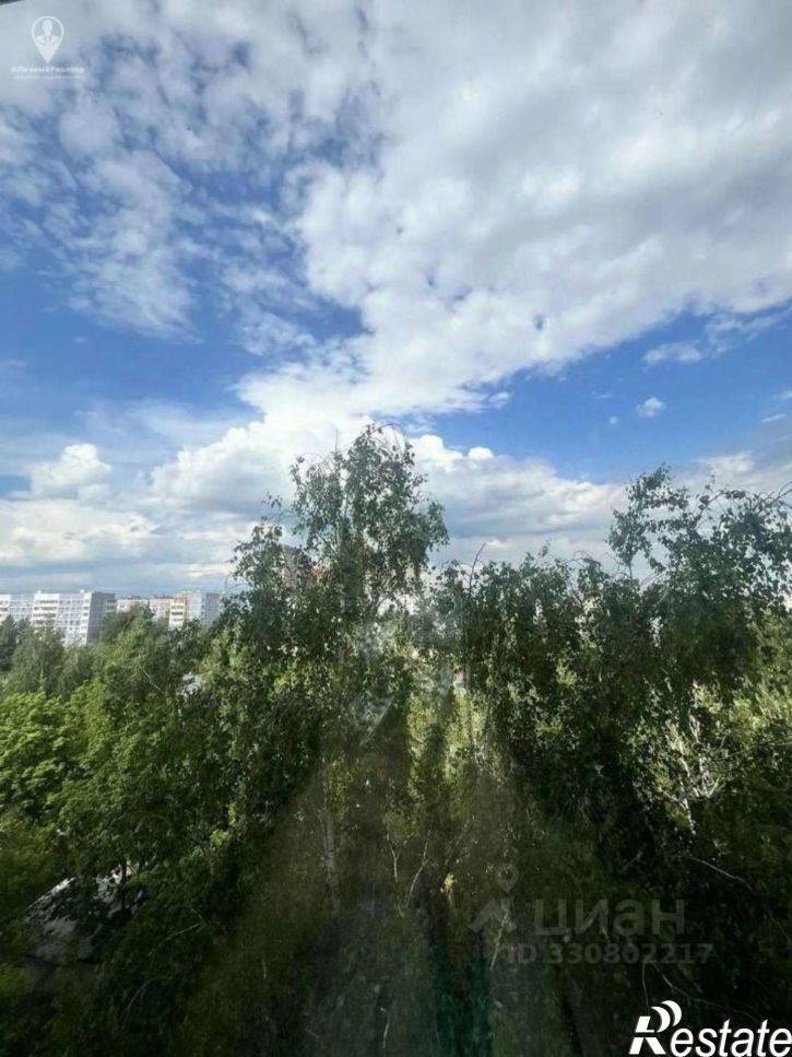 3-комн квартира ул Бирюзова, 24 1,  д. 24 1,  к. 1