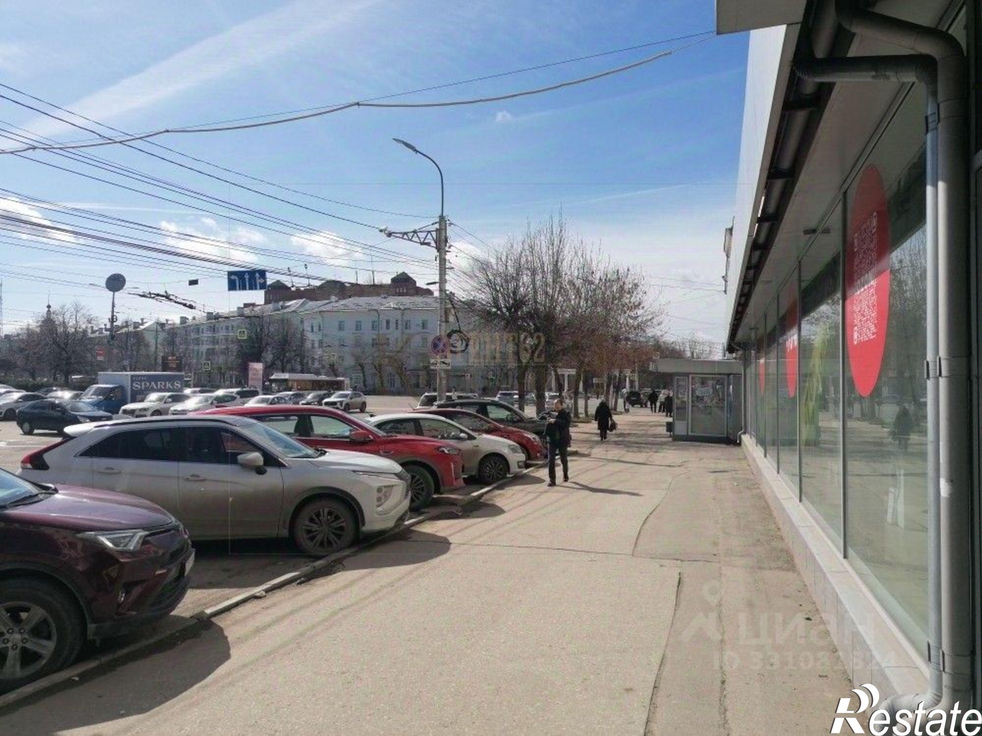 Сдать торговое помещение за 450 000 рублей на улица Ленина, 2/68