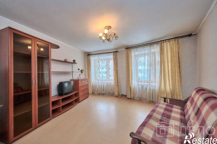 2-комн квартира поселок Мехзавода, 35,  д. 35