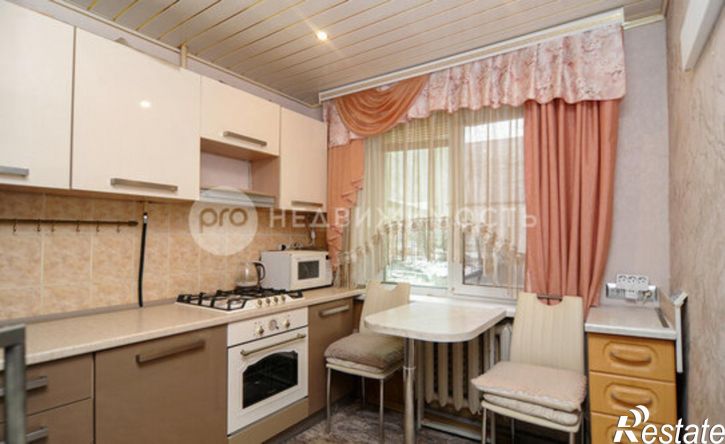 2-комн квартира ул Костычева, 8,  д. 8