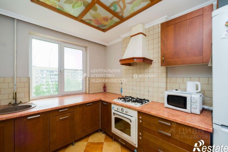 3-комн квартира улица Новосёлов, 28,  д. 28