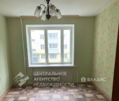 комната 85 кв м улица Ушакова, 2Б
